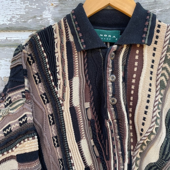 SOLD🔥Vintage TUNDRA “Coogi-Style” Pullover, Size XL - Picture 3 of 6